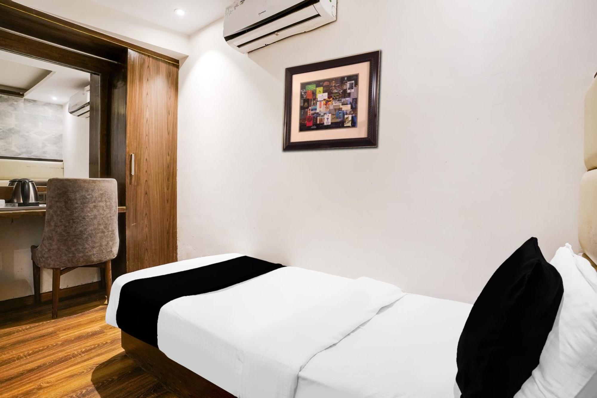 Super Collection O Andheri Near Western Express Highway Mumbai Exterior foto
